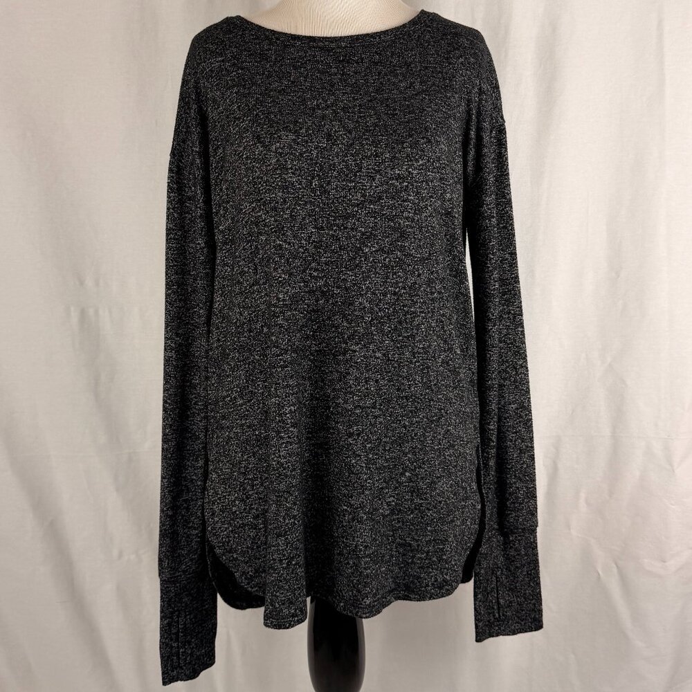 Athleta Women's Long Sleeve CrewneckTop with Thumb Holes | Heather Black | Small